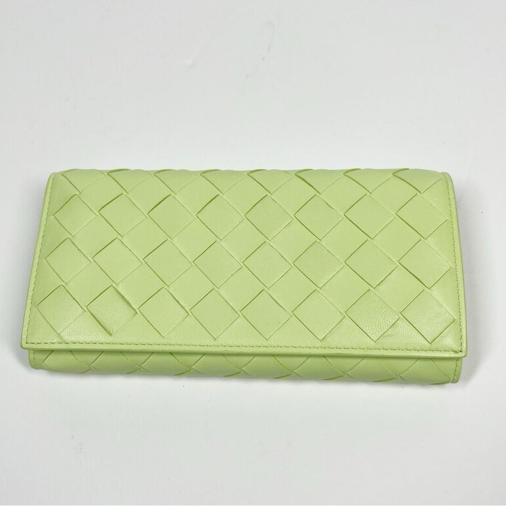 Bottega Veneta NWT Large Intrecciato Flap Wallet 3579 Fennel-Gold Retail $1,000